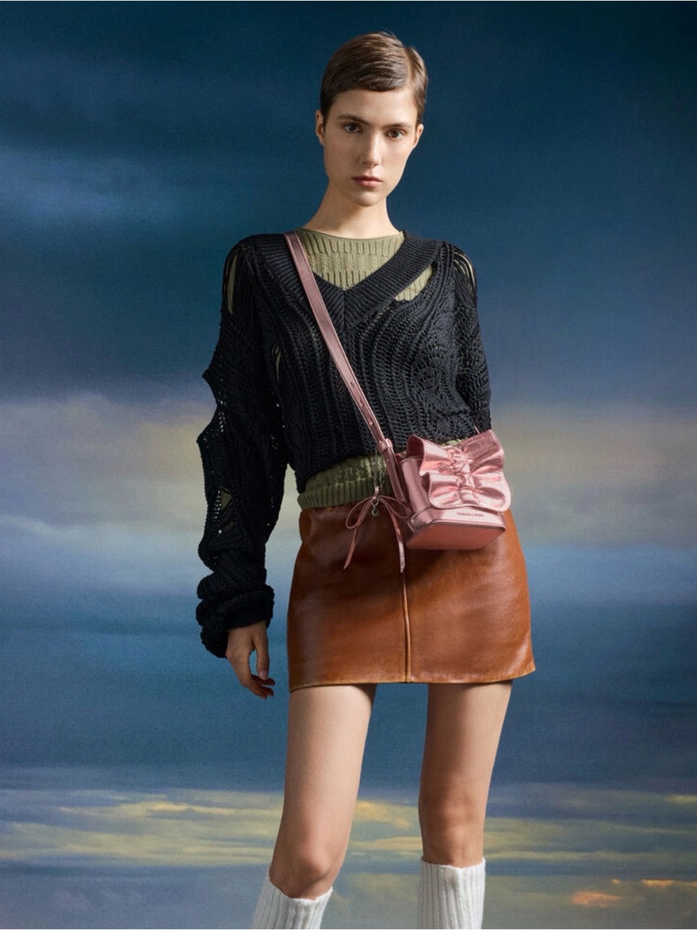 Charles & Keith Kadee Metallic Bow-Charm Ruched Mini Bag - Aura Pink XXS new - Picture 10 of 11